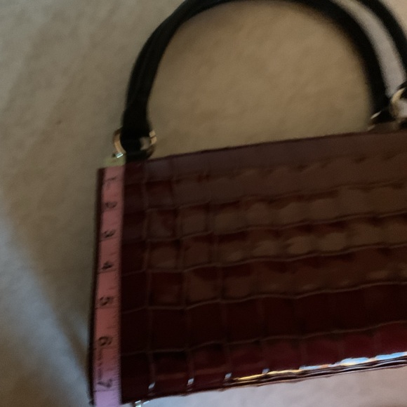 Miche Red Crocodile-Embossed Women's Bag - Picture 5 of 8